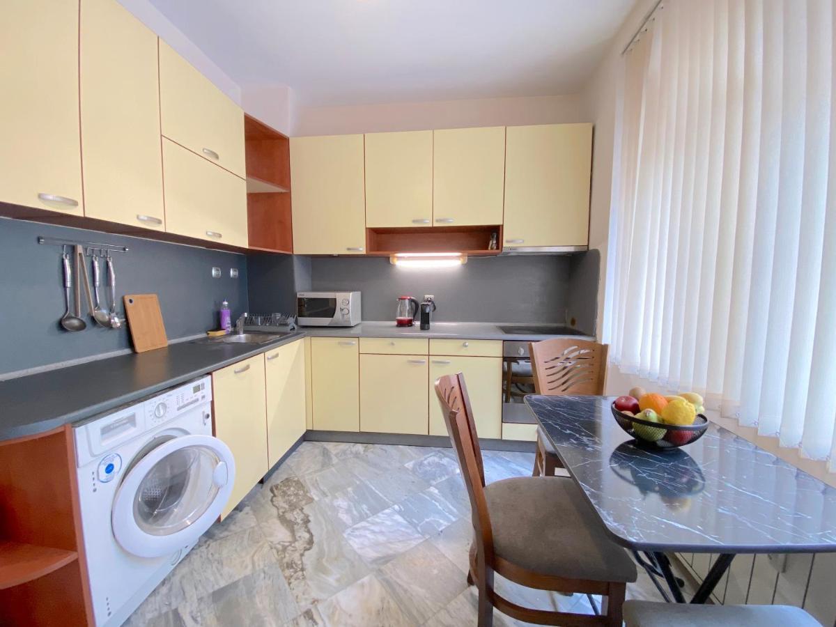Top City Centre 1Br Apartment For 4 Guests & Fast Wifi Σόφια Εξωτερικό φωτογραφία